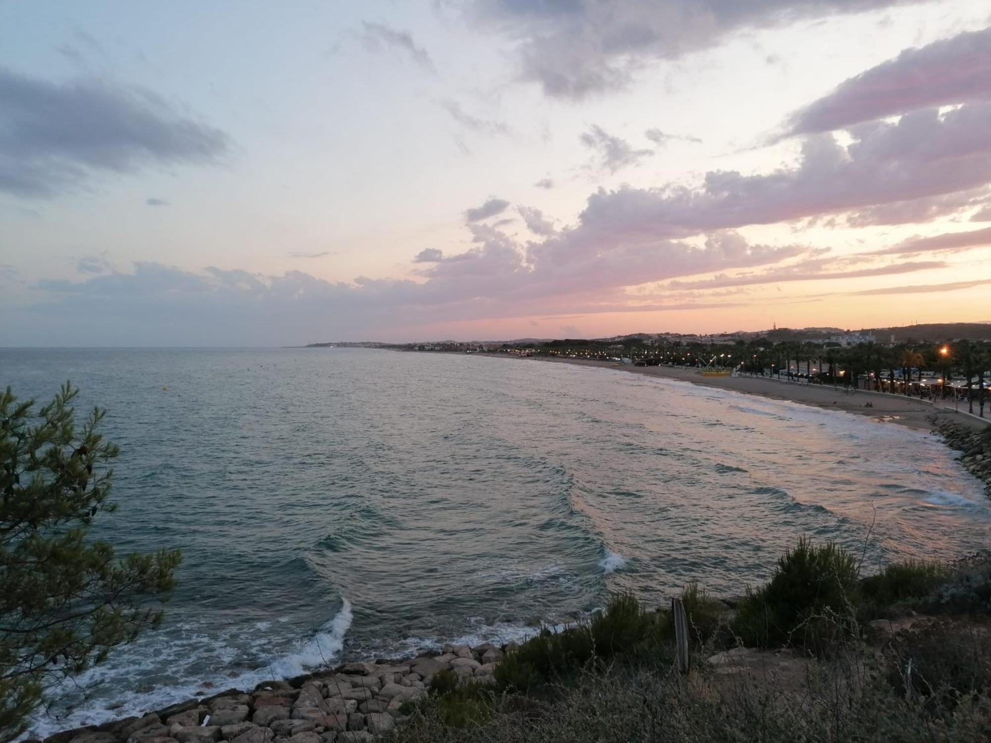 Lluna Beach Bara Roda de Bará Exteriör bild
